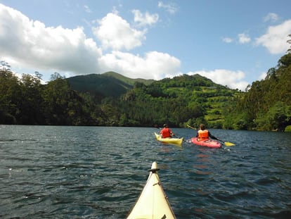 Una excursión en kayak con Kalya Aventura.