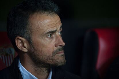 Luis Enrique, entrenador del Barcelona, durante el encuentro que disputa contra el Sevilla.