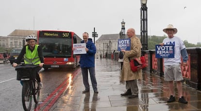 Campa&ntilde;a a favor de la permanencia de Reino Unido en la UE este lunes en Londres.