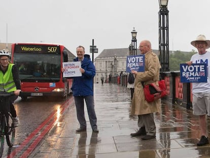 Campanha em favor da permanência do Reino Unido na UE, nesta segunda-feira, em Londres.