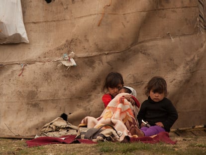 Tres hermanas refugiadas en Líbano