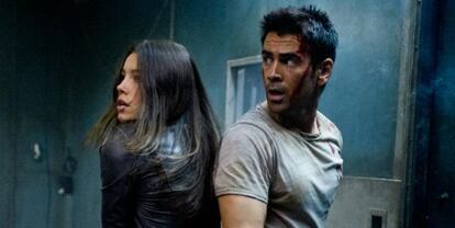 Jessica Biel and Colin Farrell in 'Total Recall.'