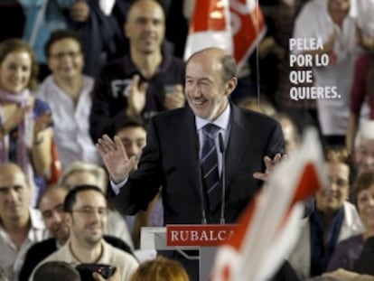 Rubalcaba, en el cierre de campaña, en Fuenlabrada.