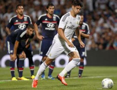 Morata marca de penalti