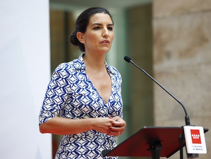 Rocío Monasterio en la toma de posesión de Isabel Díaz Ayuso como presidenta de la Comunidad de Madrid.