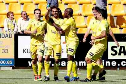 El Alcorcón celebra un gol de Sergio Mora.