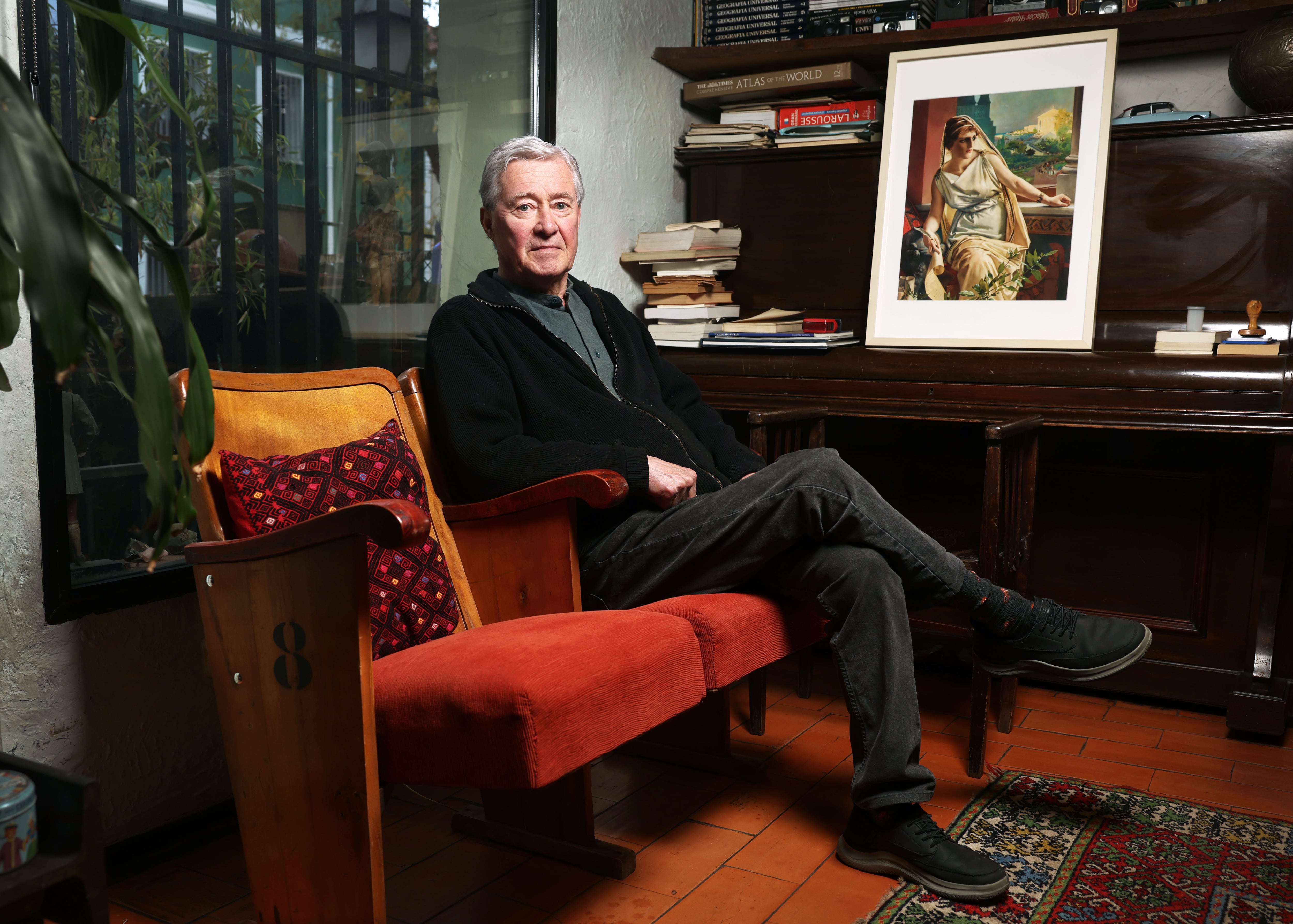 Jorge Verstrynge, politólogo: “La derecha española enloquece cuando ve el poder cerca”