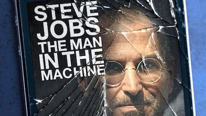 oster de la pel&iacute;cula &#039;Theman in the machine&#039; sobre Steve Jobs.