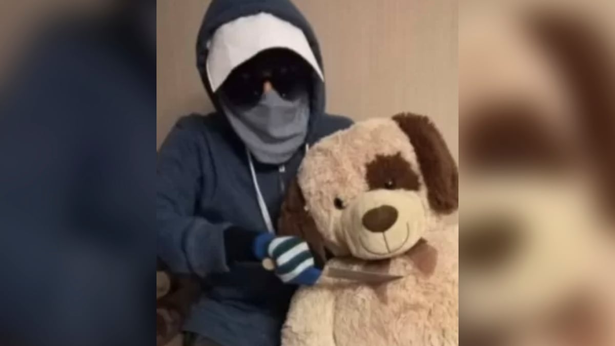 un-cuaderno-del-estudiante-que-asesin-a-la-profesora-en-calama-muestra