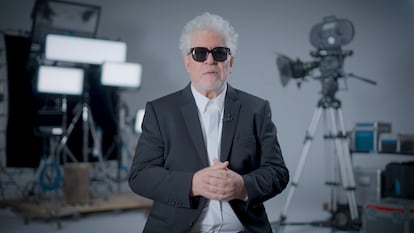 Pedro Almodóvar felicita a EL PAÍS: “Es el momento de la información periodística”