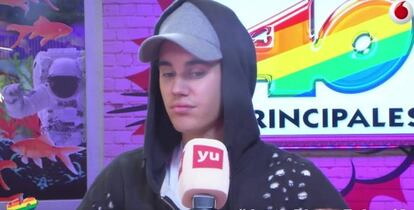 Justin Bieber momentos antes de dejar plantados a los presentadores del programa de Los 40 'Yu, no te pierdas nada'.