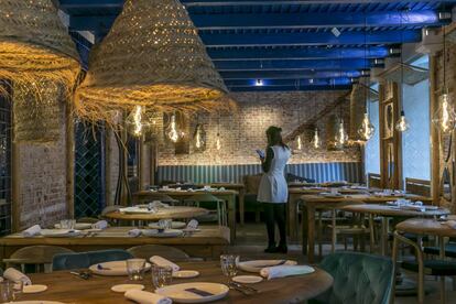 Sala del restaurante Cadaqués, en Madrid.