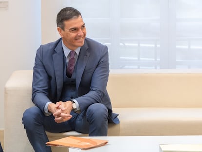 El presidente del Gobierno, Pedro Sánchez, este lunes en el palacio de La Moncloa.