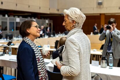 Yuriko Backes y Christine Lagarde