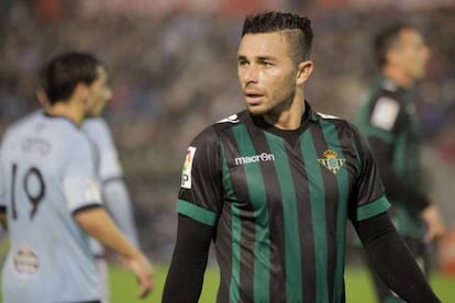 Rubén Castro, durante un partido con el Betis