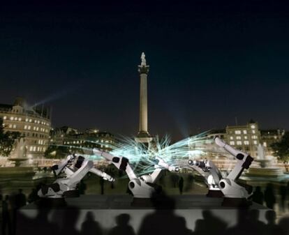 Robots instalados en la plaza londinense de Trafalgar Square.