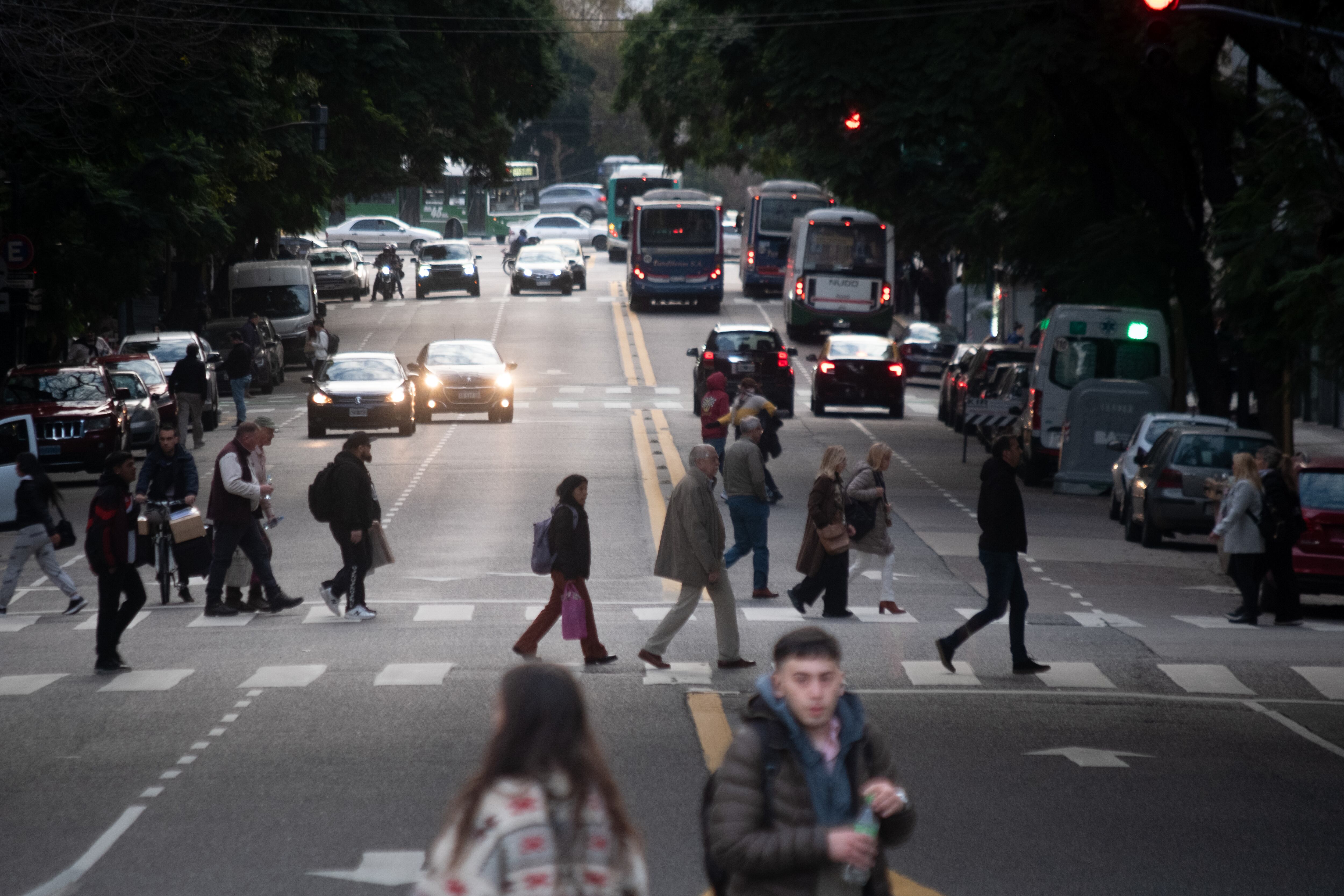 La Avenida Santa Fe, una de las principales vías que conecta el norte de Buenos Aires con Retiro