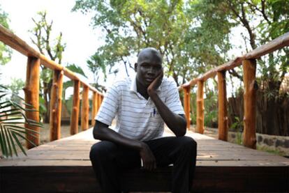 Lual Kuan, que se alistó a los 15 años en el Ejército de Liberación de Sudán, germen del actual Ejército sursudanés, ayer en Juba.