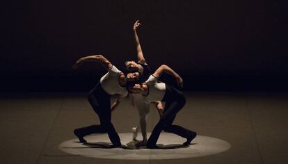 La Compañía Nacional de Danza interpreta una de sus coreografías en el Real.