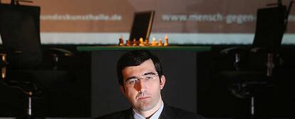 El maestro ruso disputará seis partidas contra Deep Fritz, un programa informático para jugar al ajedrez que funcionará sobre un potente ordenador.