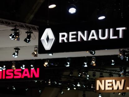 Logos de Renault y Nissan durante la Feria del Automóvil de Bruselas, el pasado 9 de enero.