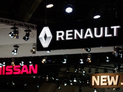 Logos de Renault y Nissan durante la Feria del Automóvil de Bruselas, el pasado 9 de enero.