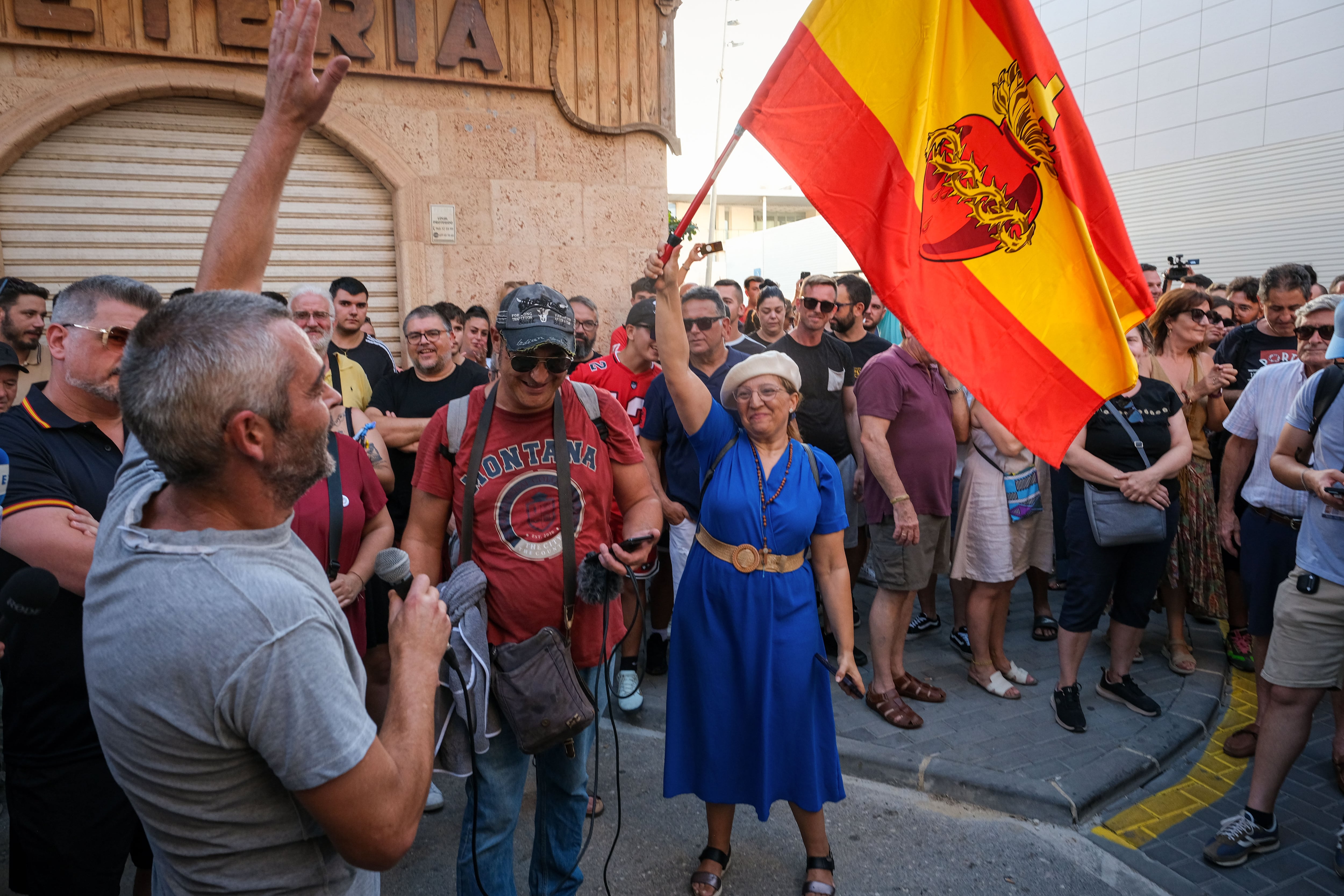 La ultraderecha se desinfla en un Torre Pacheco cercado cinco días por el odio xenófobo