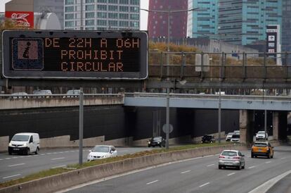 Circulació a la C-31, a l'Hospitalet de Llobregat.