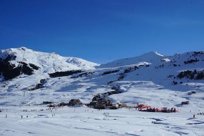 Vista panorámica de la estación de esquí Baqueira-Beret.