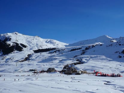 Vista panorámica de la estación de esquí Baqueira-Beret.