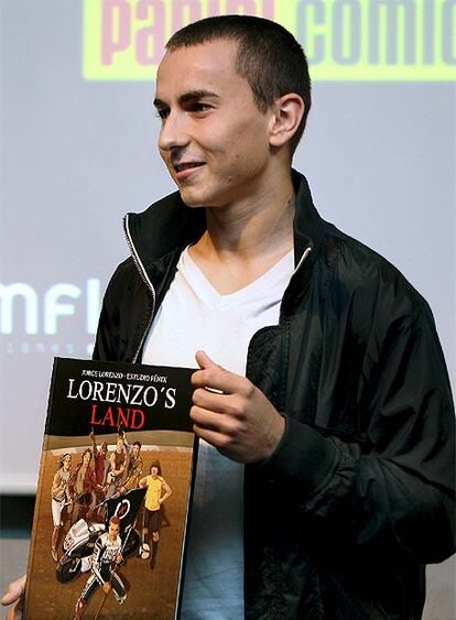 En la presentación del cómic, bajo el título de 'Lorenzo's Land' (El país de Lorenzo'), su protagonista ha comentado que resume en 40 páginas todos sus sueños, como ser jugador del F.C. Barcelona o ganar una final de Roland Garros.