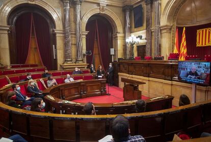 Una imagen de la última sesión plenaria en el Parlament.