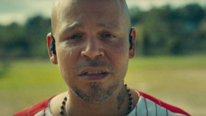 Residente, en el videoclip de 'René'.