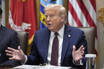 El presidente de EE UU, Donald Trump, dirige una reunión de su gobierno, este martes de la Casa Blanca.