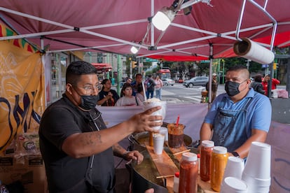 El puesto de esquites Don Josué en Ciudad de México.