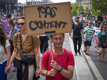 Protesta contra la reforma de las pensiones en Francia, este martes en París.