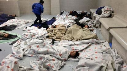 Menores migrantes llegados a Texas en junio