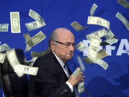 Blatter, en una rueda de prensa en julio de este año..