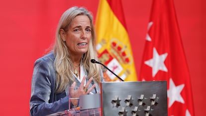 La consejera de Economía de Madrid, Rocío Albert López-Ibor, tras la reunión del Consejo de Gobierno del 25 de octubre de 2023.