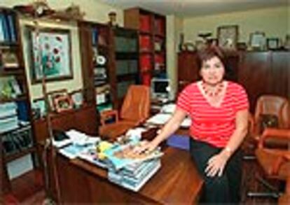 Ana Urchueguía, en su despacho de la alcaldía de Lasarte-Oria.