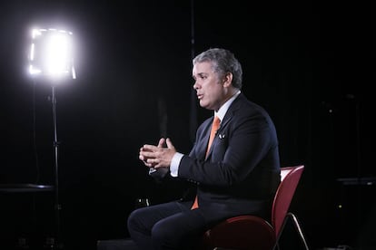 O presidente eleito da Colômbia, Iván Duque, durante entrevista na segunda-feira no Teatro Alcázar, em Madri. 