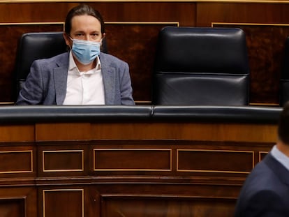 El vicepresidente Pablo Iglesias, a la izquierda, en el Congreso, la pasada semana.