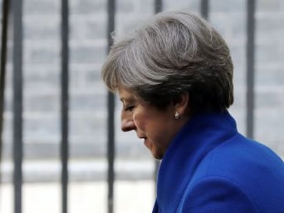 La frágil mayoría de May hace muy difícil un acuerdo sobre el  Brexit  antes de 2019