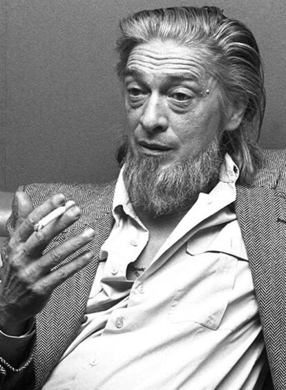 Carlos Barral, en una imagen de 1976.
