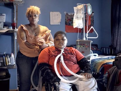 Werner Herzog quiere que olvides el ‘WhatsApp’ al volante