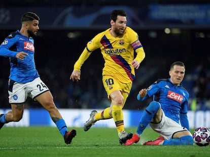 Messi, durante el partido de la ida de octavos ante el Nápoles.