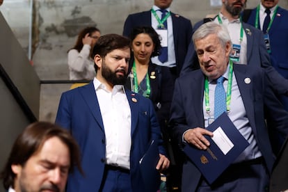 Gabriel Boric y Alberto van Klaveren durante la cumbre del G-20 en Río de Janeiro (Brasil), el 19 de noviembre de 2024. 