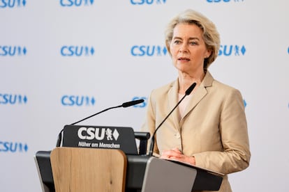 La presidenta de la Comisión Europea, Ursula von der Leyen, durante una rueda de prensa en la Conferencia de Seguridad de Múnich (Alemania), el 16 de febrero.