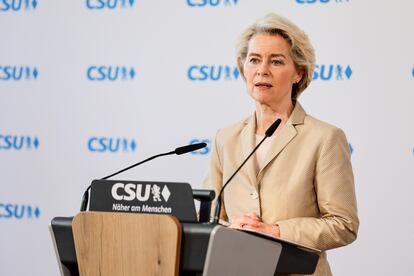 La presidenta de la Comisión Europea, Ursula von der Leyen, durante una rueda de prensa en la Conferencia de Seguridad de Múnich (Alemania), el 16 de febrero.