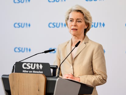 La presidenta de la Comisión Europea, Ursula von der Leyen, durante una rueda de prensa en la Conferencia de Seguridad de Múnich (Alemania), el 16 de febrero.